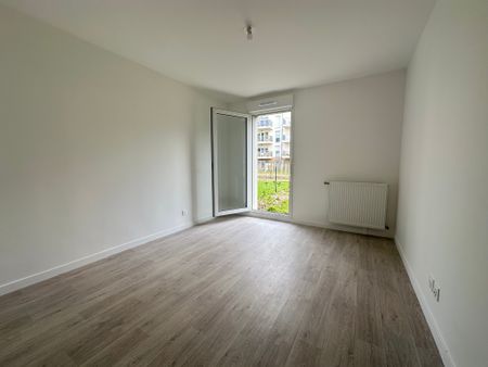 Location Appartement 4 pièces 80m² LUISANT 28600 - Photo 4