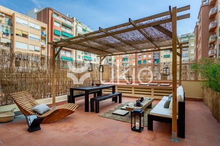 4 room luxury Apartment for rent in Sant Antoni Maria Claret, 8, Barcelona, Catalonia - Photo 4