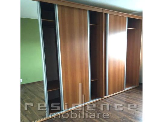Apartament 3 camere decomandate, Intre Lacuri, zona Iulius Mall - Photo 1
