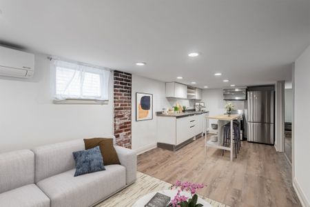 For Lease - 49 Stanhope Avenue Unit# Lower, Toronto, Ontario - Photo 3