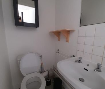 Location Appartement 1 pièce 15m² CAEN 14000 - Photo 3