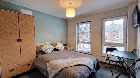 Rooms 4 & 5, 28 Edinburgh Street, Lisburn Road, Belfast, BT9 7DS - Photo 3