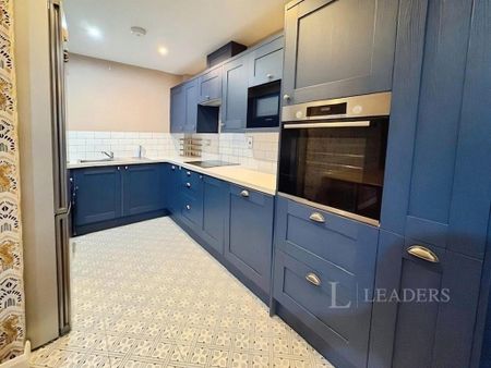 2 bedroom flat to rent - Photo 4