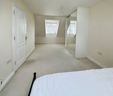 House Share to rent - Clearwater Lane, Dartford, DA1 - Photo 4