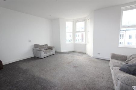 3 bedroom maisonette to rent - Photo 4