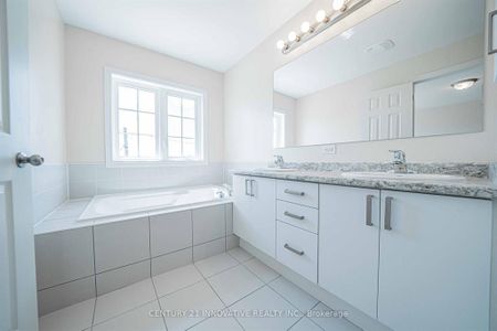 For Lease - 13 Jevons Drive, Ajax, Ontario - Photo 2