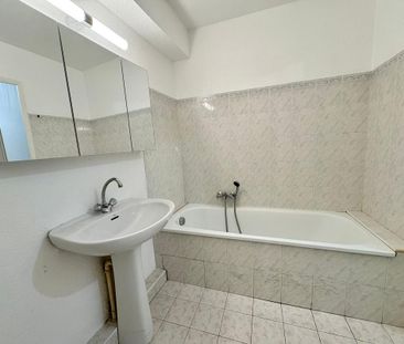 Location Appartement 1 pièce 29m² NICE 06000 - Photo 4
