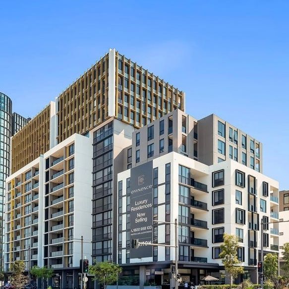 Fully Furnished Luxury 2-Bedroom Apartment in Zetland - Photo 1