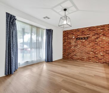 12 Sherriff Rise, Pakenham VIC 3810 - House For Rent | Domain - Photo 2