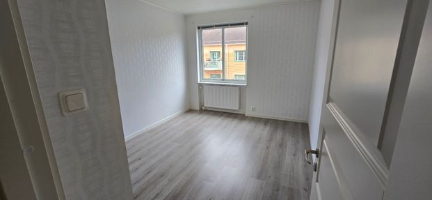 Prästgärdsgatan 18b - Photo 1