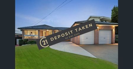 Family Home with Swimming Pool. - Photo 4