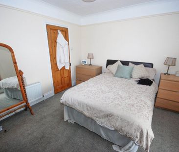 Bilton Road, Bilton, Rugby, CV22 - Photo 4