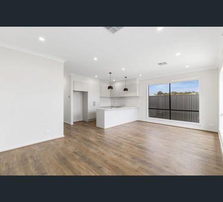 50 Mitford Grove, Gawler East, SA 5118 - Photo 3