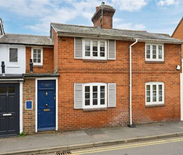 A charming cottage in the heart of Farnham town centre with a priva... - Photo 6