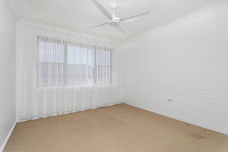 Airconditioned ground floor duplex close to the water. - Photo 2