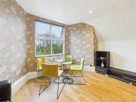 2 bedroom apartment to rent - Photo 4