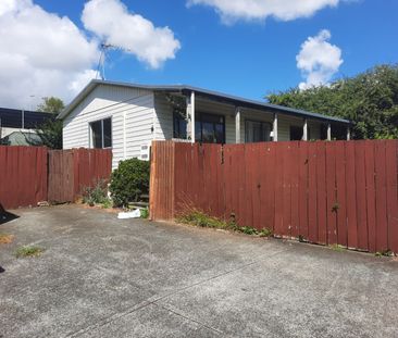 Three Bedroom Home - Photo 1