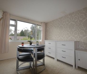 Lyndhurst Road, Landford - Photo 3