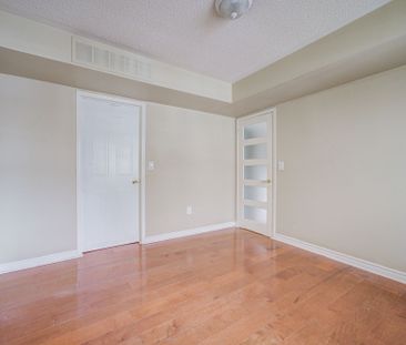 For Lease - 101 Bristol Road Unit# 213, Mississauga, Ontario - Photo 6