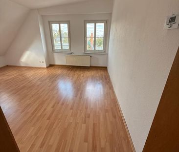 Helle 2 Zimmer Wohnung, WG geeignet, direkt an S Bahn - Foto 1