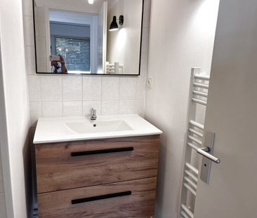 Location Appartement 2 pièces 38m² LES SABLES D OLONNE 85100 - Photo 5