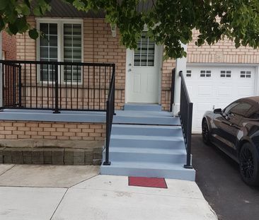 For Lease - 26 Roxton Crescent, Brampton, Ontario - Photo 6