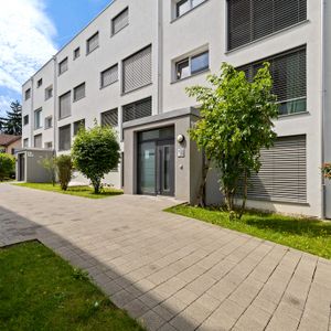 GROSSZÜGIGE MODERNE WOHNUNG MIT GARTENSITZPLATZ, 1 MONAT GRATIS - Photo 3