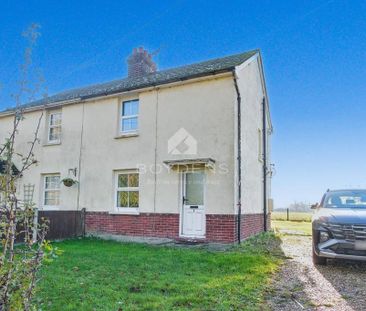 2 bedroom semi-detached house to rent - Photo 3