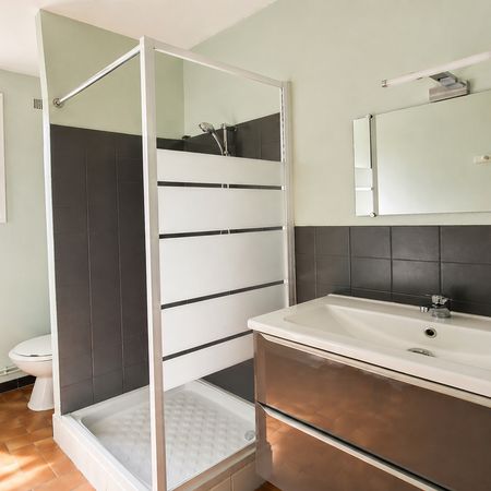 Location Appartement 2 pièces 36m² - Photo 3