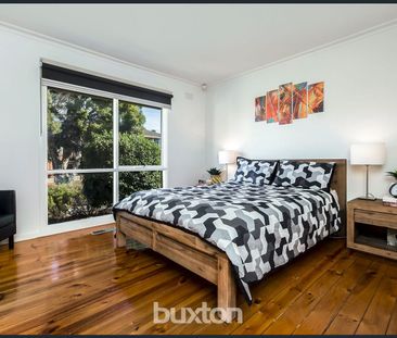 Large Family Home!! - Photo 5