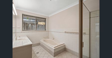 Spacious family home - Photo 2