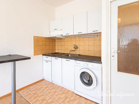Pronájem bytuRenting an apartment 1+kk, 33 m2 - Photo 5