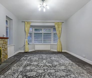 2 bedroom semi-detached bungalow to rent - Photo 3