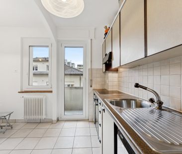 3.0-Zimmerwohnung im Herzen von Freiburg - Photo 1