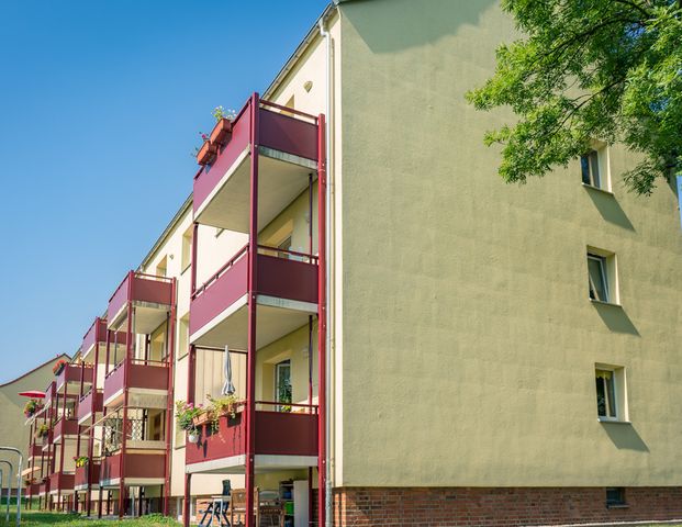 Tolle 2-Raum-Wohnung in schöner Wohnlage mit Balkon - Photo 1