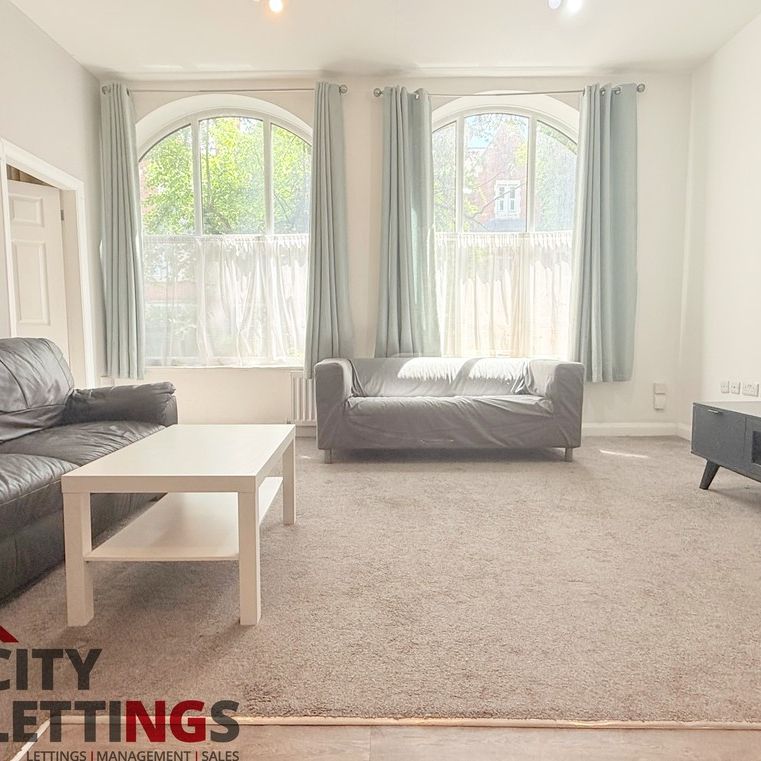 2 Bedroom Apartment - Photo 1