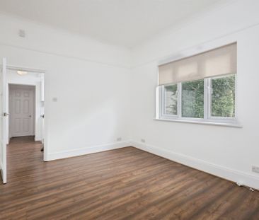 Upperton Road, Eastbourne - Photo 4