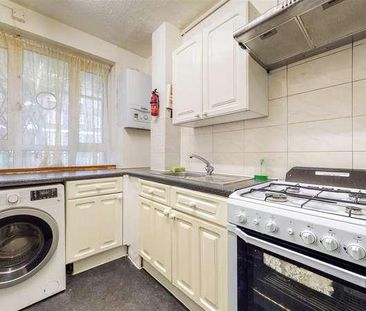 Greenleaf Close, Tulse Hill, London, SW2 - Photo 6