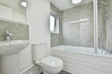 5 bedroom terraced house to rent - Photo 3