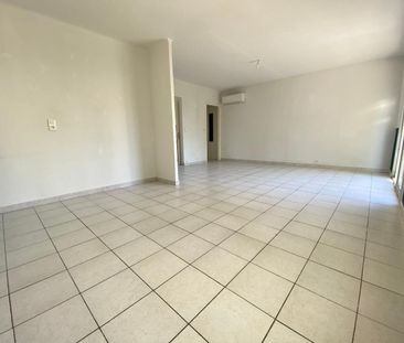 Estanove - Villa - 66.72 m² - Photo 2