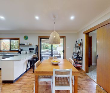 Beautifully presented 3 bedroom home with a shed - Photo 6