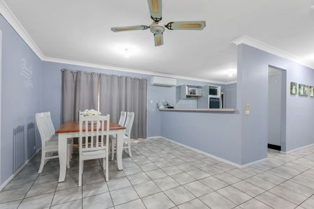 COMFORT & QUIET IN KINGSWOOD! - Photo 4