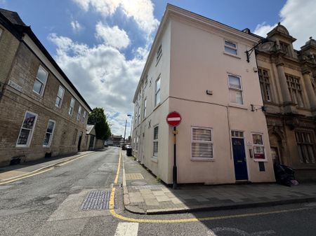 Finkin Street, Grantham - Photo 2