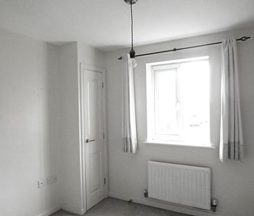 1 Bed Flat, St. Patricks View, BS5 - Photo 1