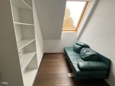 möblierte Dachgeschosswohnung! Perfekt für Singles oder Pärchen! - Photo 2