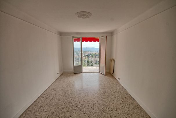 A LOUER Appartement Grasse 3 pièce(s) 62.93 m2 avec garage et cave - Photo 1