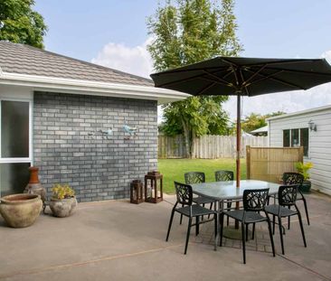 Family Home in Hilliard Place - Photo 5