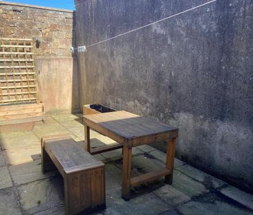 1 bedroom private hall to rent - Photo 6