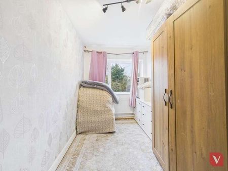 The Crest, Luton, LU3 - Photo 4