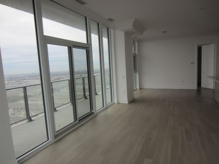 For Lease - 8960 Jane Street Unit# PH 208, Vaughan, Ontario - Photo 3